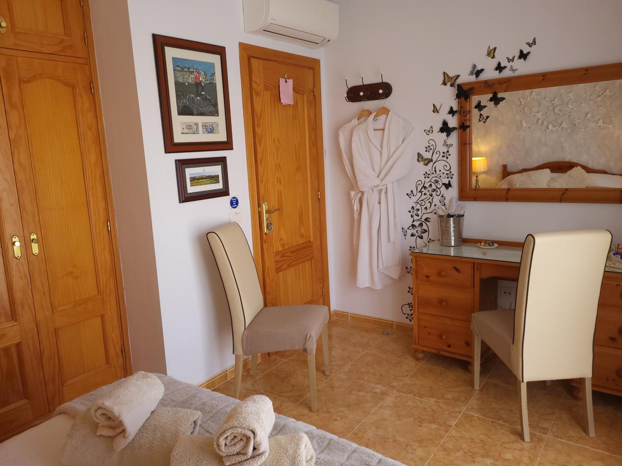Casa Mariposa Guesthouse (Adults Only) Playa de San Juan  Exterior photo